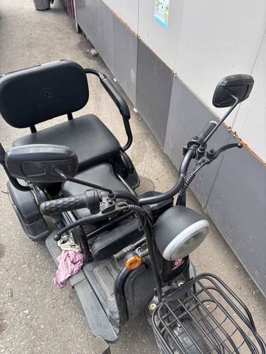 Трицикл, б/у, требует ремонта!