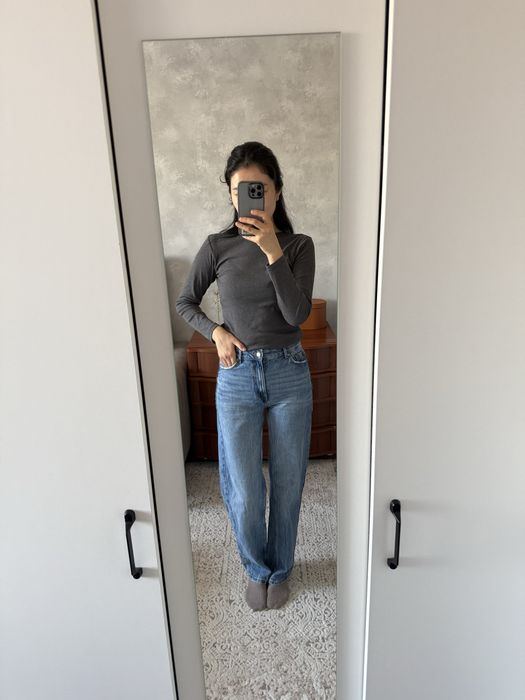 Продам одежду куртки,джинсы,кардиган