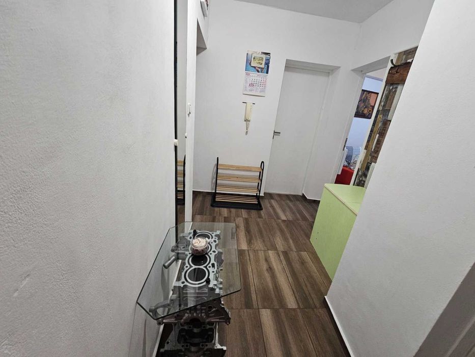 Тристаен, обзаведен апартамент, Гръцка махала, гр.Варна