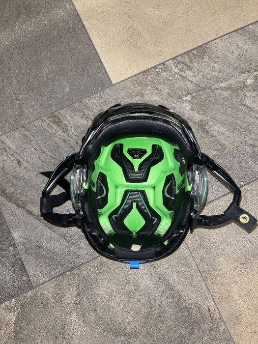 Хоккейный шлем Bauer Hyperlite