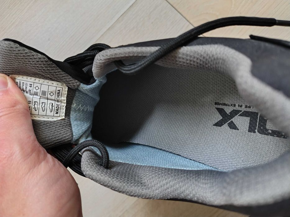 Ghete Iarna si Drumetie DLX Mens Waterproof Trainers Breathable Hiking