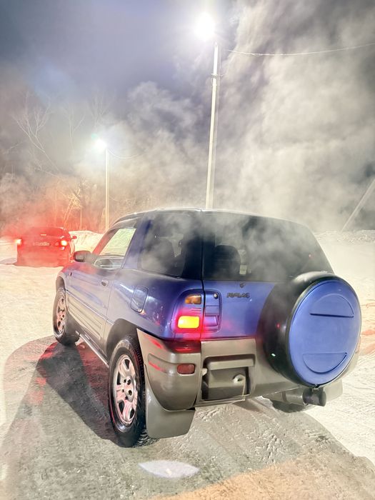 Продам Toyota rav 4