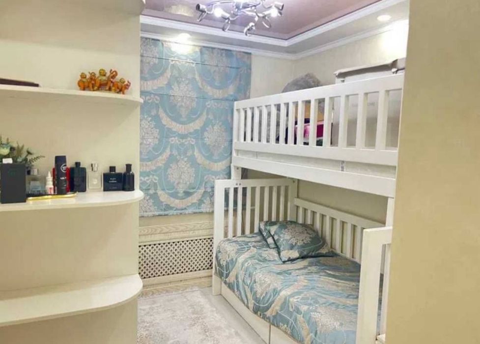 Продаётся Квартира 4в3/4/4 на Садык Барака