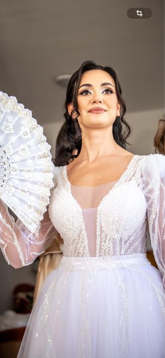 Rochie mireasa sirena cu trena lunga detasabila