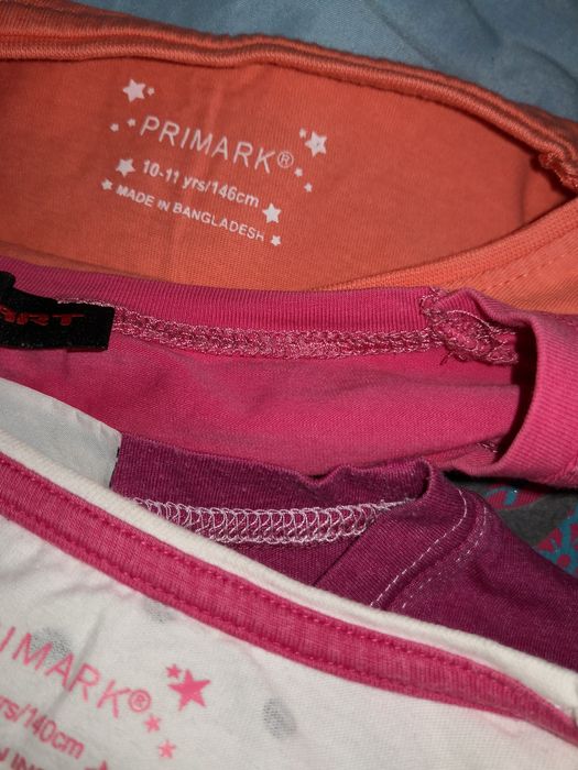 Vând tricouri fetite purtate o data