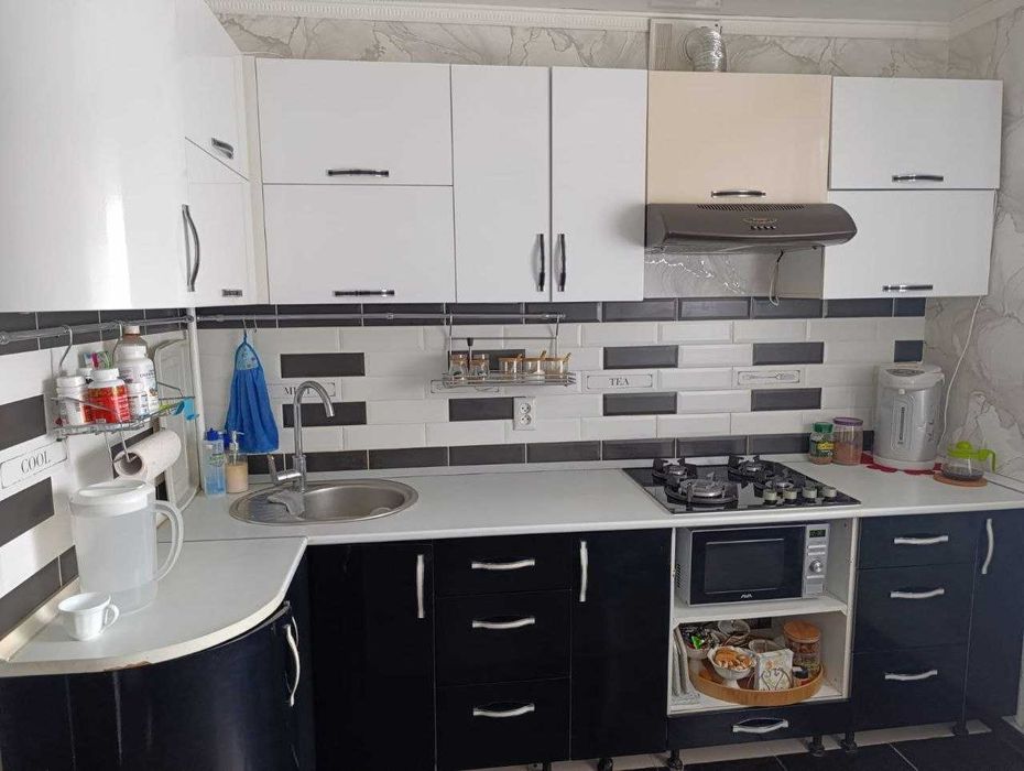 3 комнатная на КЖБИ