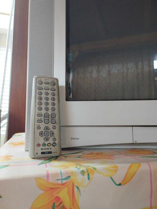 Телевизор  SONY Trinitron