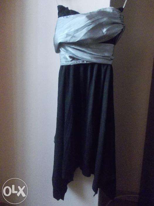 fusta neagra cu talie inalta si centura inclusa