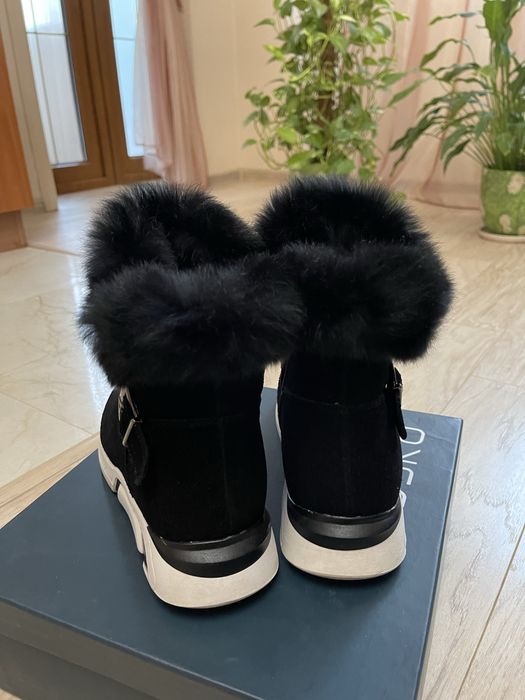 Продам новые зимние ботильоны, р38 Braska