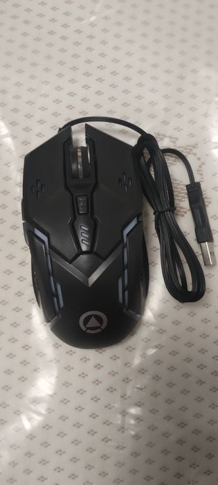 Vand 2 mouse-uri cu fir, noi