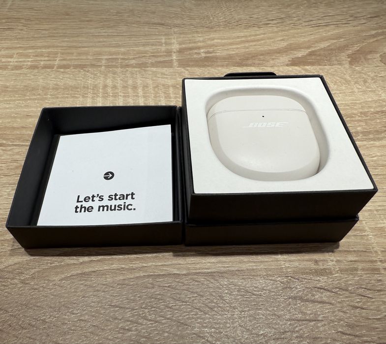 Bose QuietComfort Ultra In-Ear White - Stare foarte bună, full box