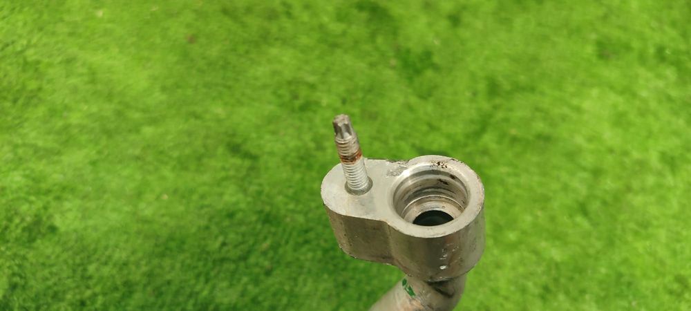 CONDUCTĂ AER CONDIȚIONAT MERCEDES-BENZ C-CLASS (W204) 2007-2014 C220 CDI / COD OEM A204830241