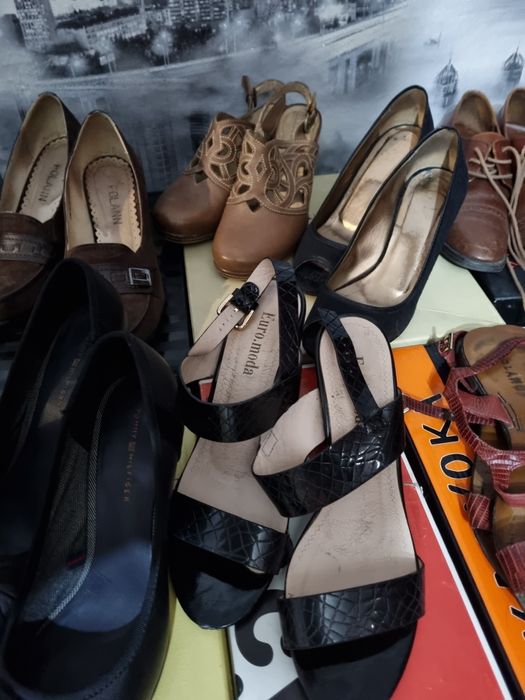 Обувь 37- 38  в одни руки