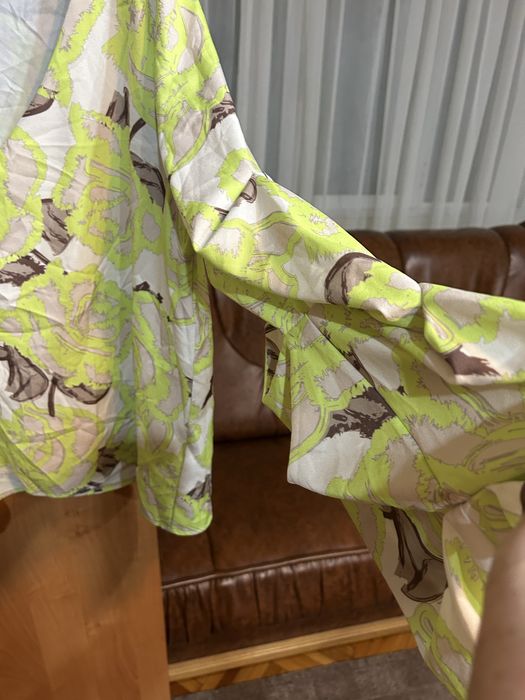 Bluza dama foarte frumoasa