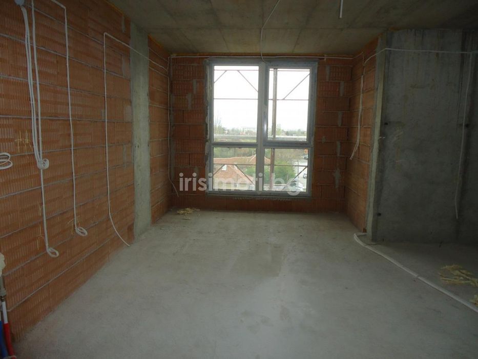 Продава се Тристаен апартамент в София, Люлин 8 - 103 кв.м за 1100 €/кв.м - Снимка #1