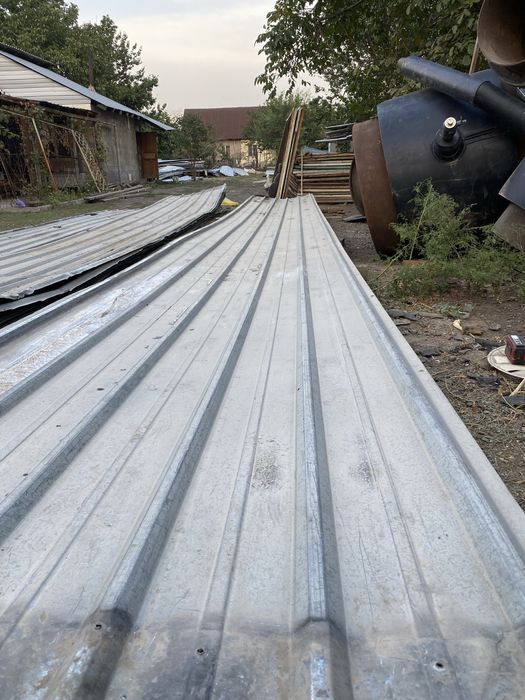 Продам листы длина 9 и 6