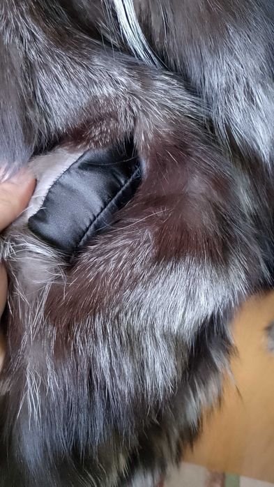 Дамски елеци и грейки