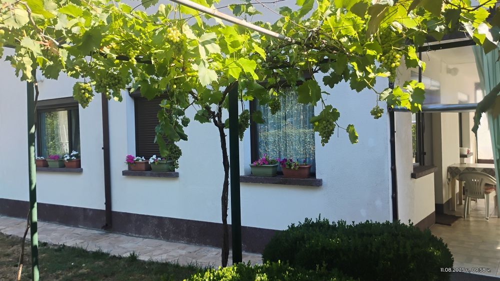 Продава се Къща в с. Левски, Област Варна - 120 кв.м за 1475 €/кв.м - Снимка #2