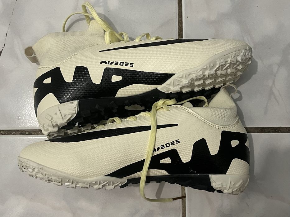 Сороконожки Nike Air Zoom