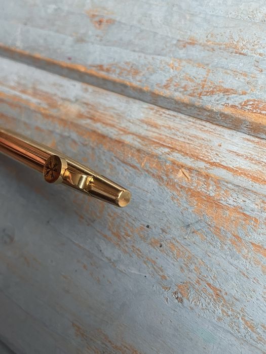 Pix Caran d’Ache placat aur