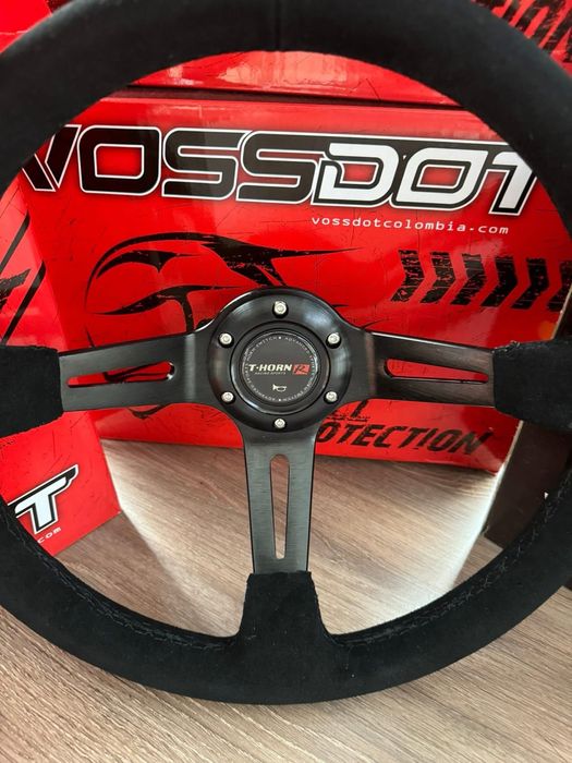 Спортен волан Велур или кожа