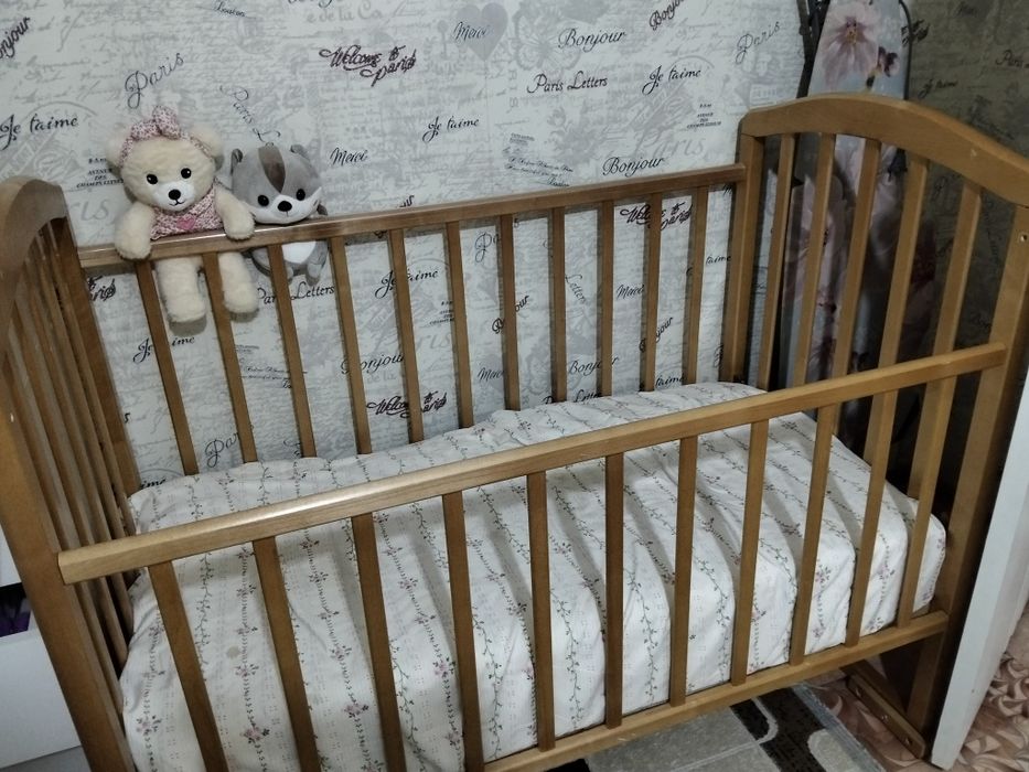 Детский манеж, кровать