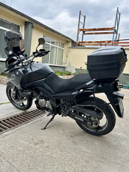 Suzuki V-strom DL650