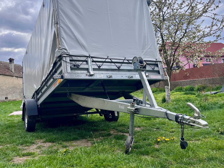 Remorcă Neptun N7-350 CT basculabilă, 750kg, prelată înaltă laterală + troliu