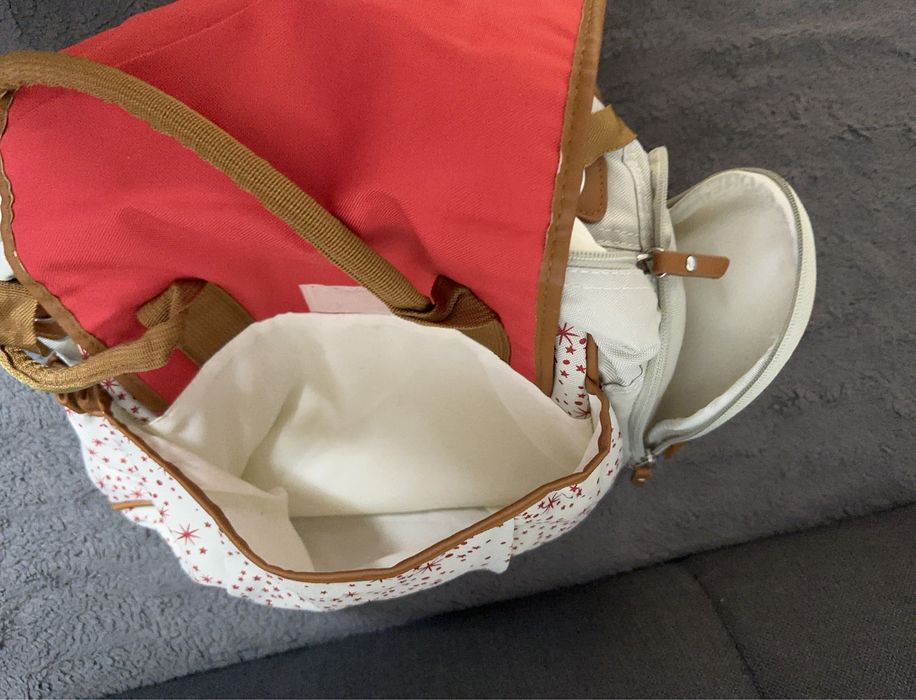 Vand geanta pentru mamici/bebelusi