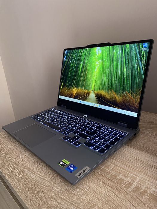 Лаптоп Lenovo LOQ Gaming