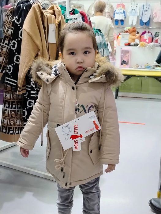 Детская зимняя куртка для девочек