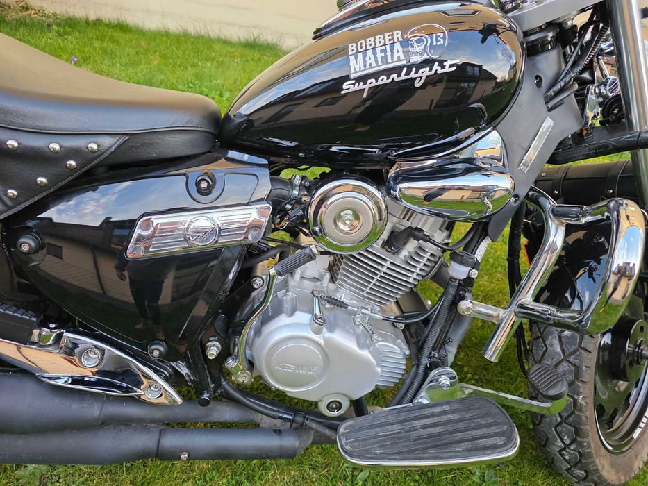 Keeway Superlight 125