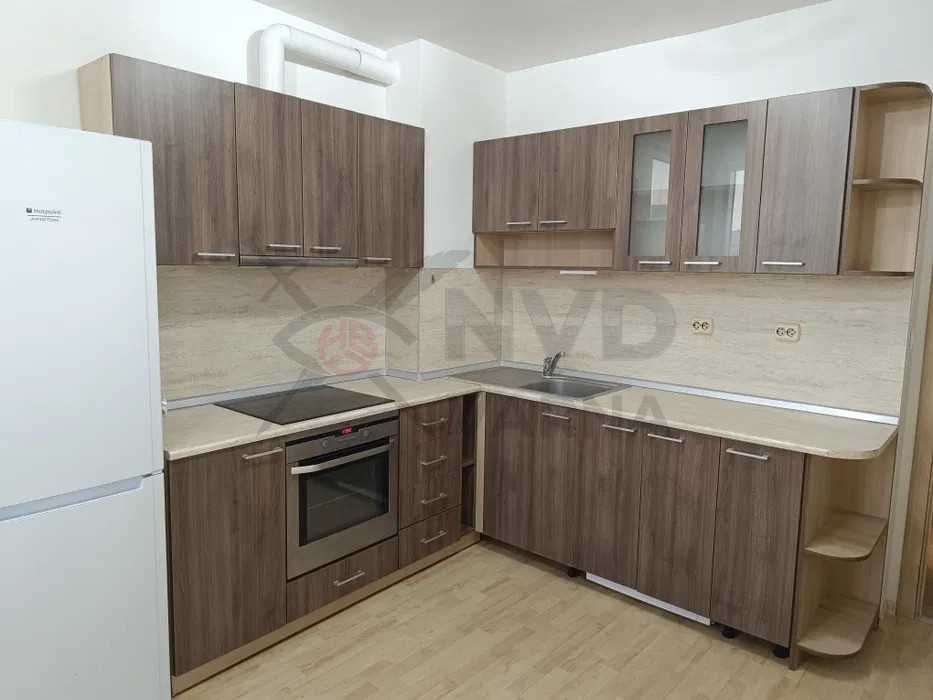 Дава се под наем двустаен апартамент във Възраждане 1! 21871502