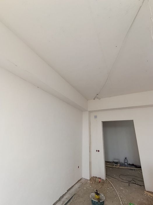 Kvartira sotiladi 2 xonali 95kv.m