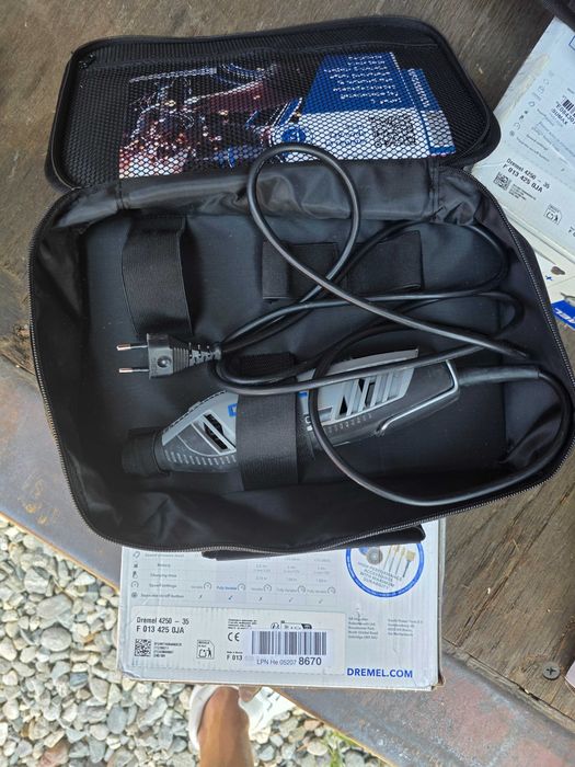 Unelte multifunctionale Dremel 3000 si Dremel 4250 - DEFECTE
