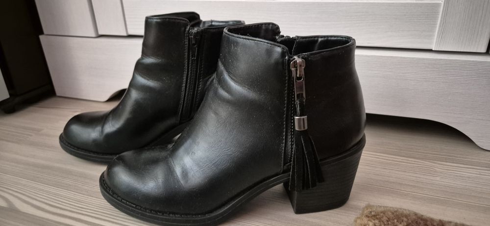 Botine piele Bata, marimea 36