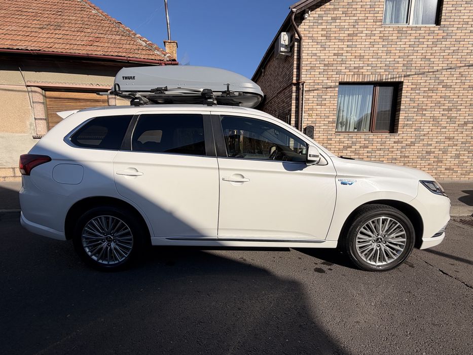 Vand Mitsubishi Outlander PHEV 2020