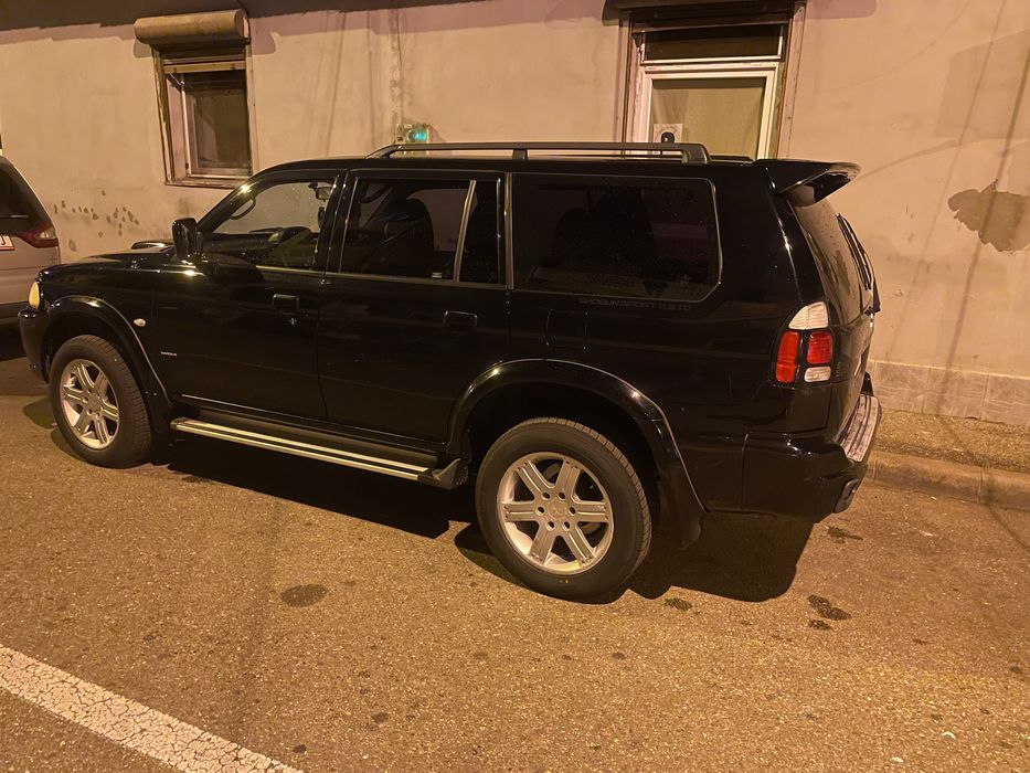 Mitsubishi Pajero Sport 2.5