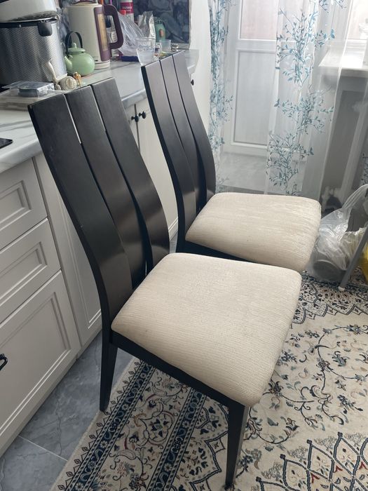 Продается стол 180х90 см со стульями