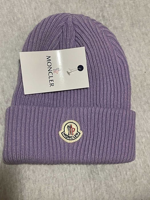 Vand caciula Möncle, neagra + alte culori, noi si nepurtate