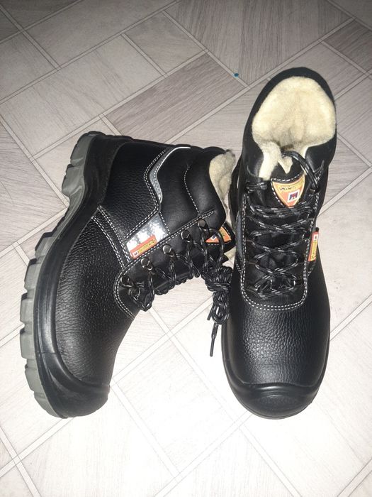 Спецовочная обувь зимняя