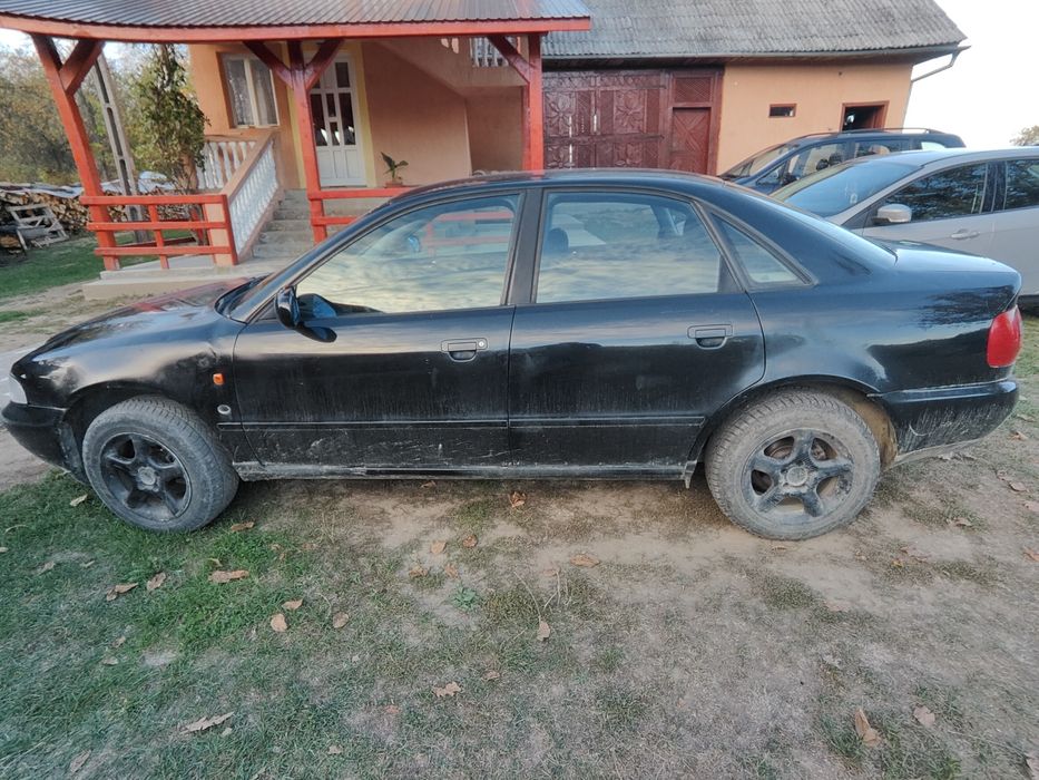 AUDI A4 1996 — imagine 2