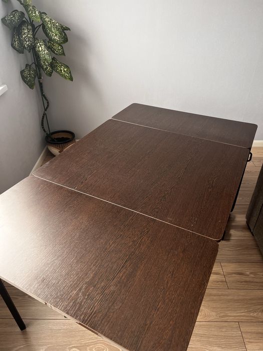 Стол книжка