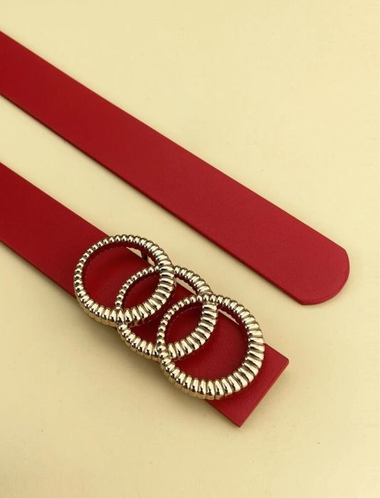 Елегантни колани - черни и червени