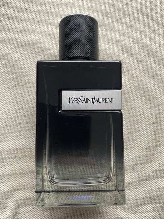 Yves Saint Laurent Y Eau de Parfum 100 ml.