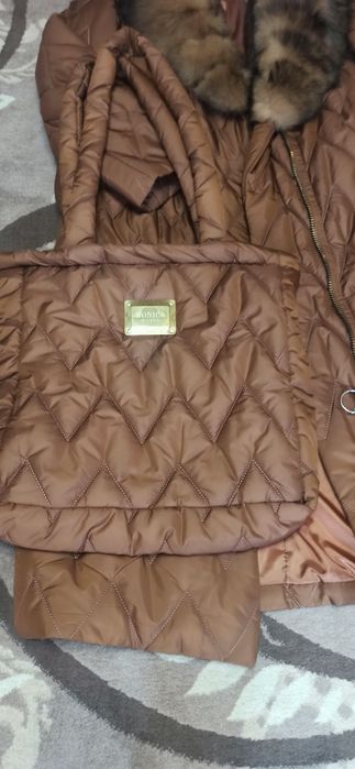 Стеганое пальто с соболем