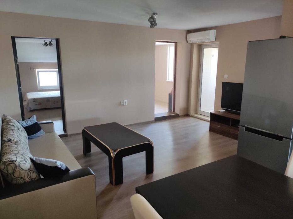 Дава се под наем Тристаен апартамент в София, Левски Г - 80 кв.м за 400 € - Снимка #1