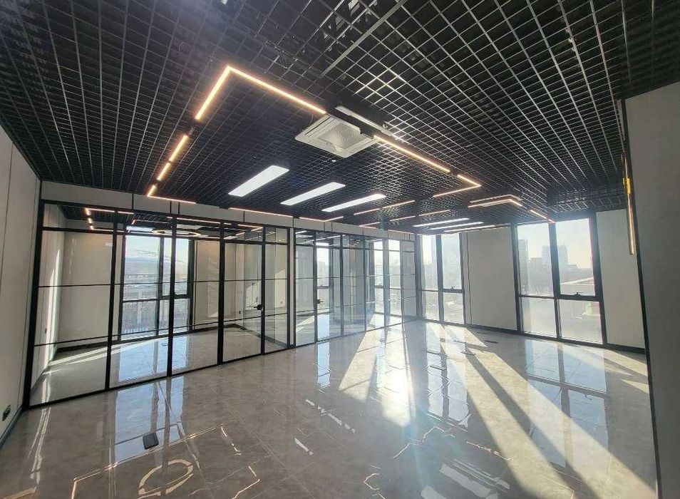 Продается готовый офис в Nestone, Этаж 4