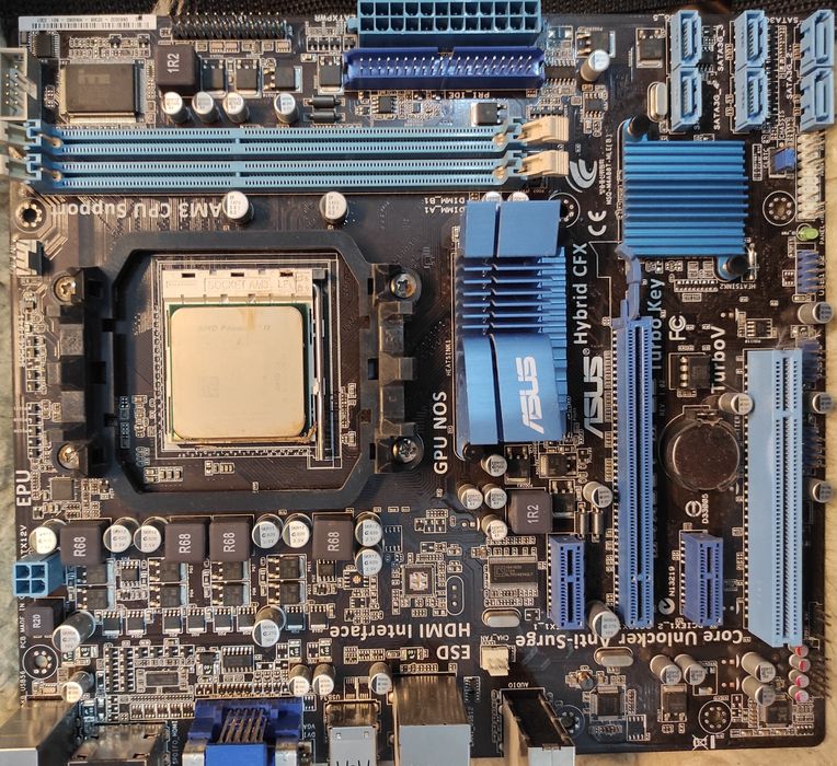 Материнская плата 1155, 1150