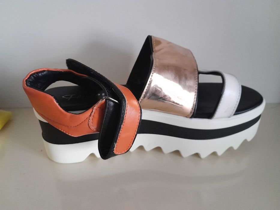 Босоножка,сандали